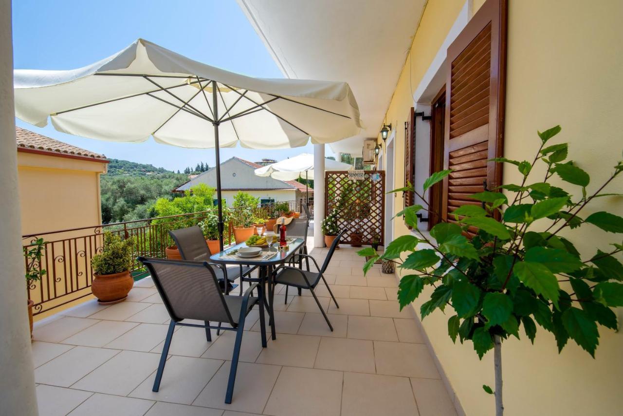 Voula Apartments Gaios Buitenkant foto
